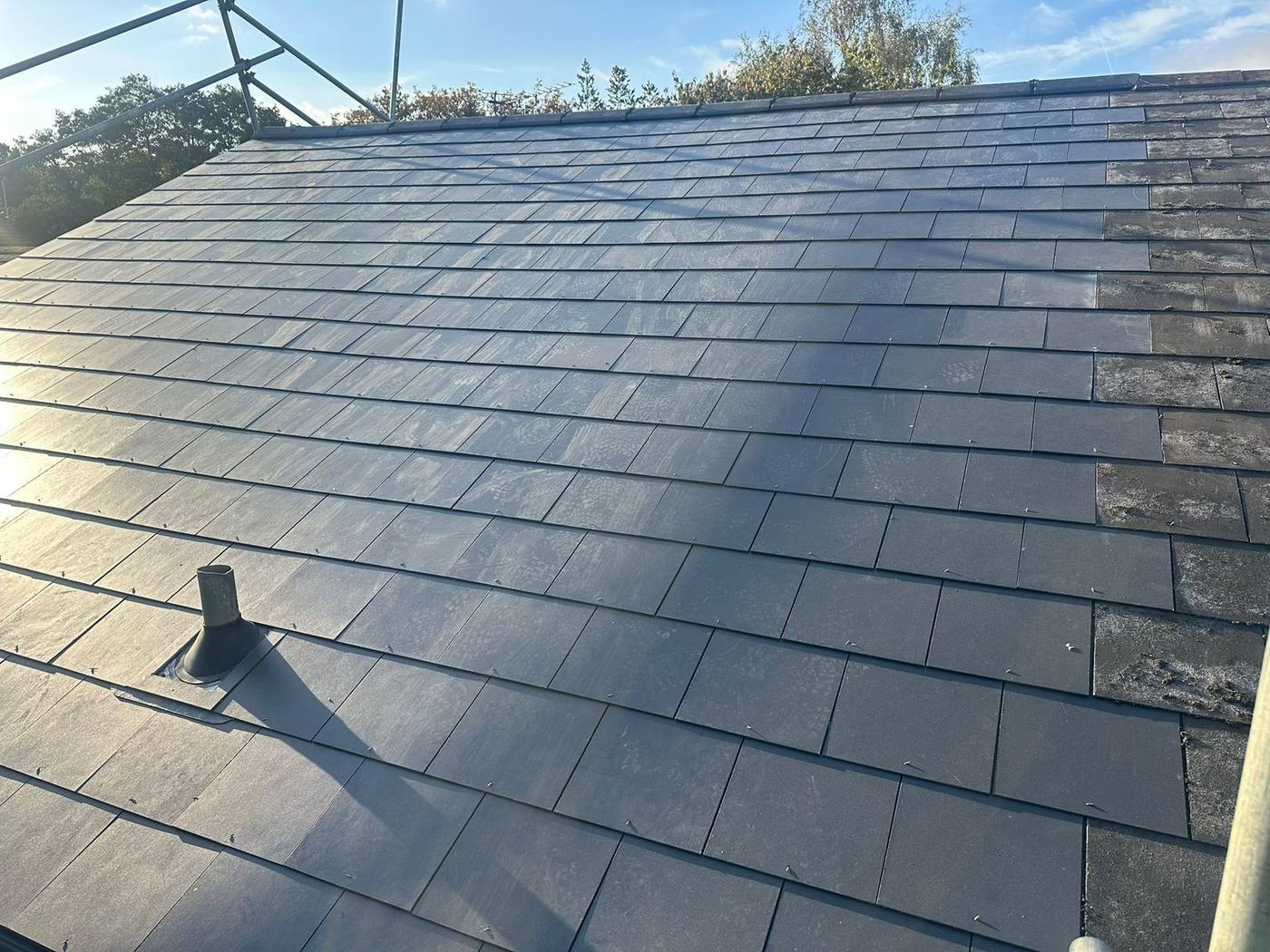Permavent breathable membrane and treated battens with tiles stacked out