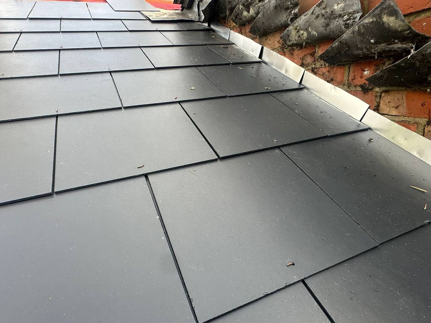 Close detail of battens, membrane and tiles